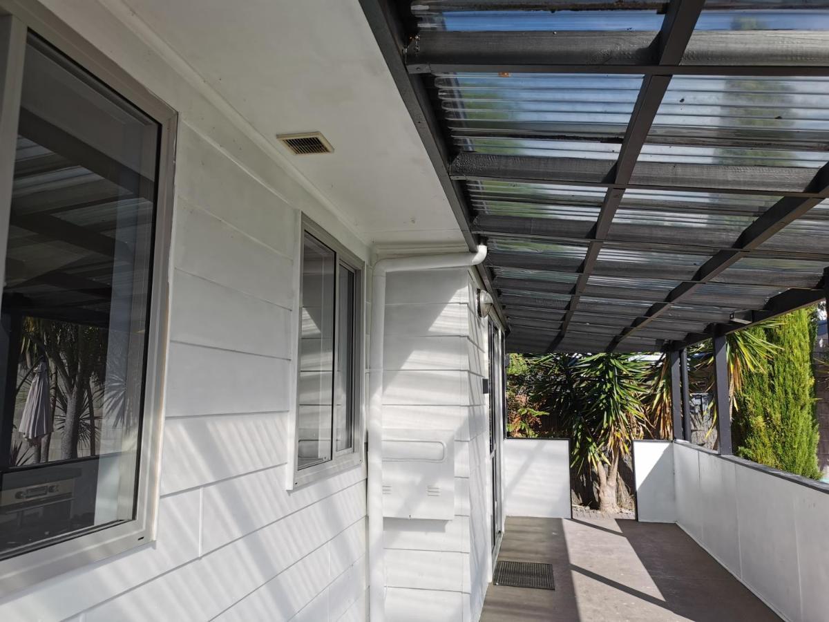 New Painted 5 Bdms Specious House Close To The Base Χάμιλτον Εξωτερικό φωτογραφία